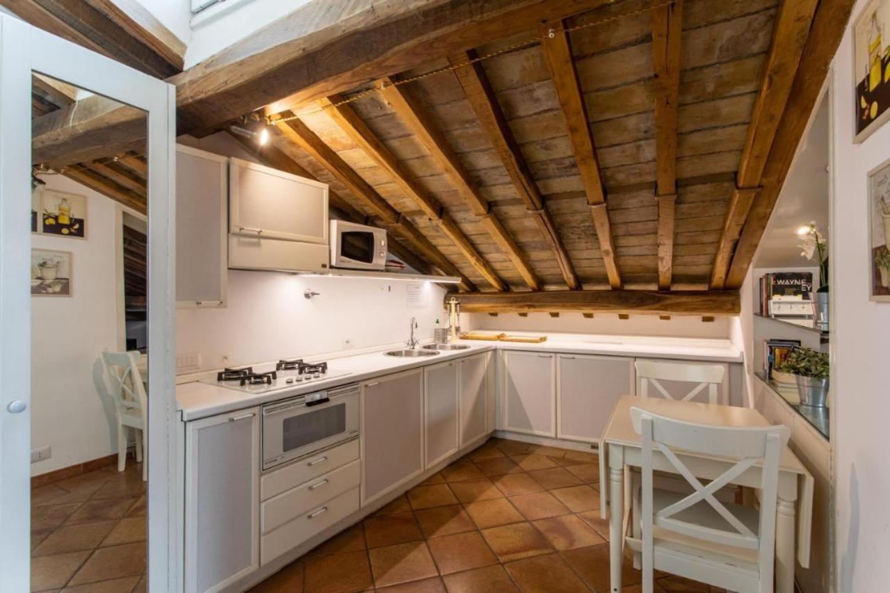 Gambero Apartments ローマ エクステリア 写真