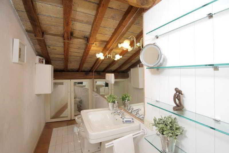 Gambero Apartments ローマ エクステリア 写真